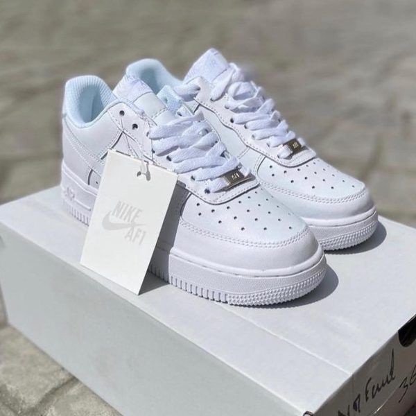 کتانی نایک ایر فورس ۱ تمام سفید Nike air force 1 white