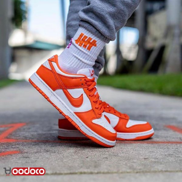 کتانی نایک اس بی دانک بدون ساق نارنجی سفید Nike sb dunk low orange and white