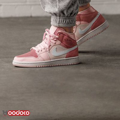 کتانی نایک ایر جردن ۱ صورتی Nike air jordan 1 mid pink