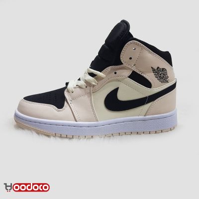 کتانی نایک ایر جردن ۱ کرمی Nike air jordan 1 mid Beige