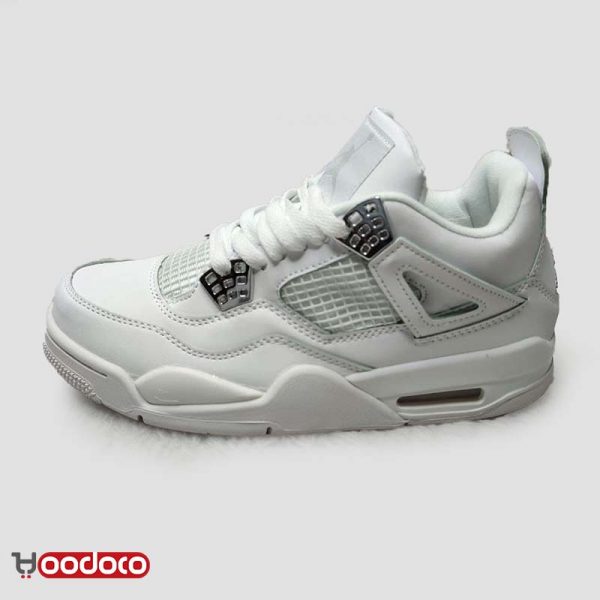 کتانی نایک ایر جردن ۴ متالیک سفید نقره‌ای Nike air Jordan 4 metallic white and silver