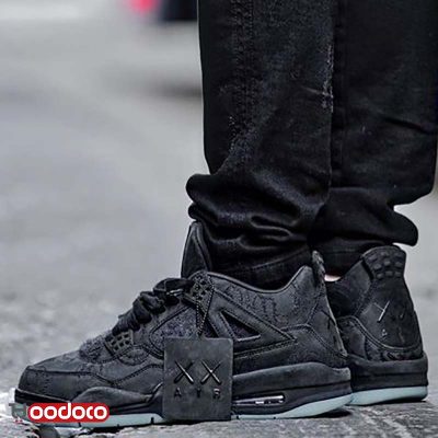 کتانی نایک ایر جردن ۴ کاوز مشکی جیر Nike air Jordan 4 kaws black suede