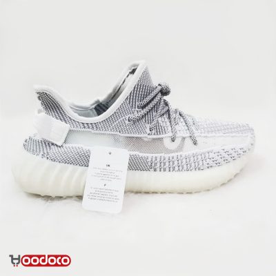 کفش آدیداس یزی بوست 350 سفید بند شب نما Adidas yeezy boost 350 white black light