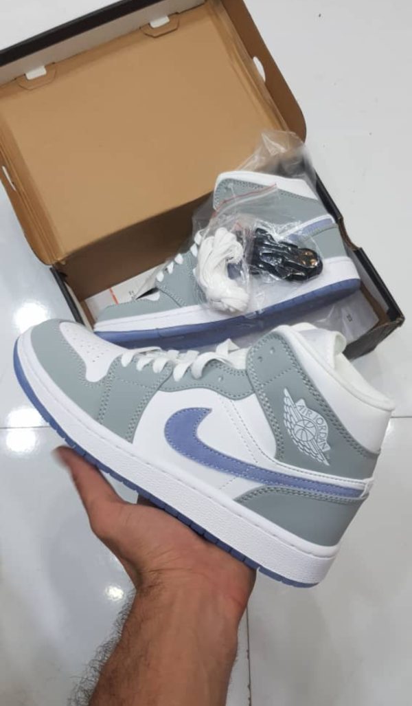 نایک ایر جردن ۱ ولف طوسی Nike air Jordan 1 high wolf grey