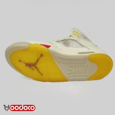 کتانی نایک ایر جردن ۵ آف وایت شیری Nike air Jordan 5 off white milky