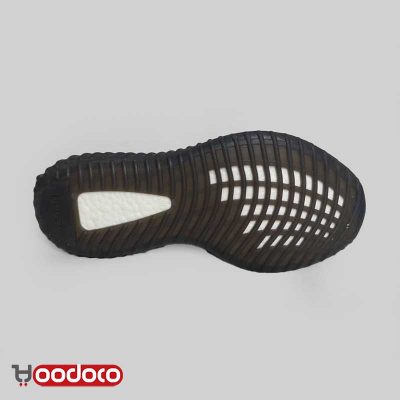 آدیداس یزی بوست ۳۵۰ وی۲ آف وایت مشکی سفید Adidas yeezy boost 350 v2 off-white black and white