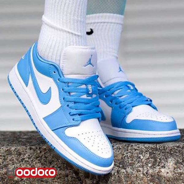 کتانی نایک ایر جردن ۱ بدون ساق آبی سفید "یو ان سی" Nike air Jordan 1 low blue and white "unc"