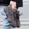 آدیداس یزی ۵۰۰ مشکی Adidas yeezy 500 black